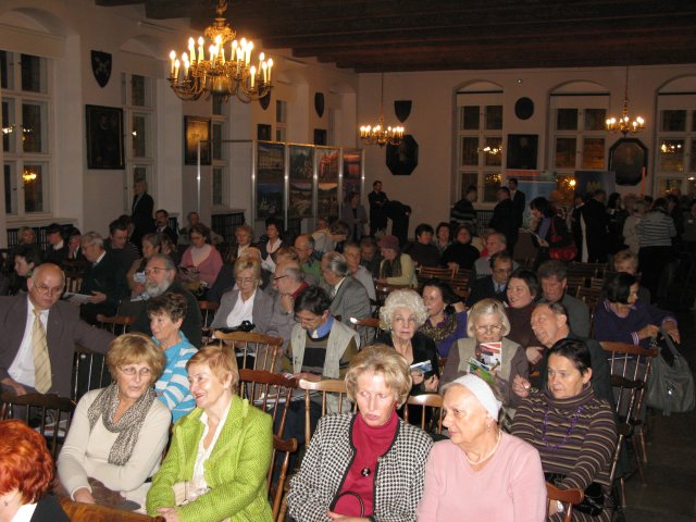 024-CS@G9@20091113_170936_0133.JPG.medium.jpeg